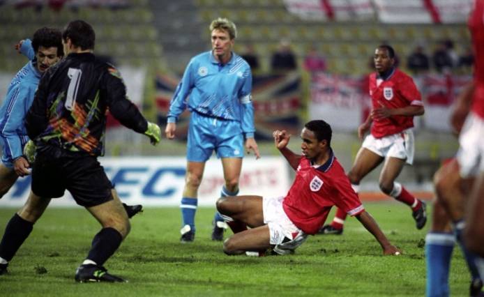 开云体育下载-足总杯四分之一决赛几回合