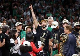 开云体育官网-从塔图姆连续十二场比赛得分超过连败到浙江队围绕NBA总决赛再遭质疑，里昂再遭质疑的简单介绍